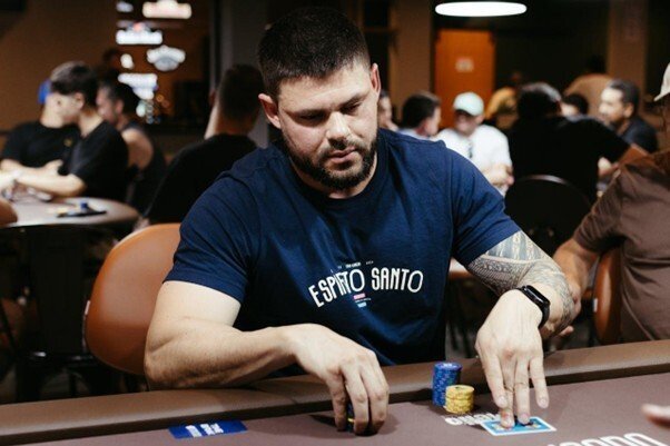 poker player waiting on withdrawal